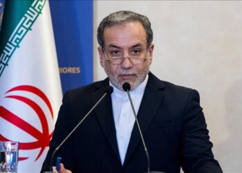 عراقچي: د افغانستان او پاکستان د اختلافونو حلولو لپاره سیمه ییزه ناسته جوړوو