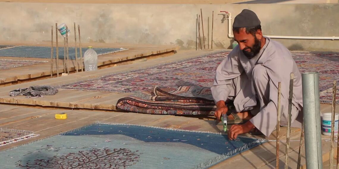 د هېواد له شمال څخه د غالیو صادرات ډېر شوي