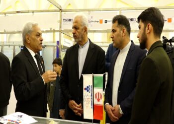 امام ابوحنیفه نندارتون کې د افغان او ایراني سوداګرو ترمنځ ګڼ قراردادونه لاسلیک شوي