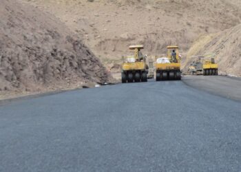 د هرات – بادغیس لویې لارې د اساسي رغونې چارې په بشپړېدو دي