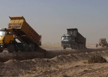 ترکمنستان سره په پوله یوه بل بندر ته د غځېدلي سړک جوړولو کار پيل شو