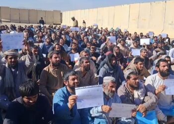 کندهار کې له نشه يي توکو رغېدلي۳۰۰ تنه له حرفوي زده کړو فارغ شول