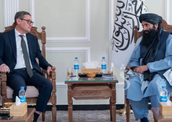 قزاقستان له افغانستان سره د پولو امنیت پیاوړتیا او وسپنې پټلۍ جوړولو په برخو کې همکاري کوي