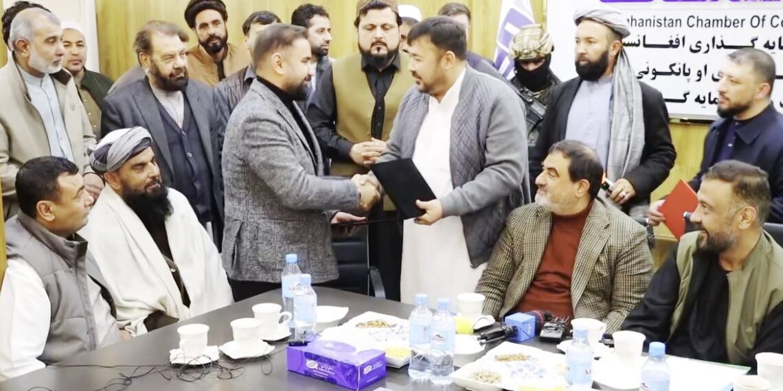 د افغان – ایراني سوداګرو په ګډه پانګونه بلخ کې د پلاسټیک تولیدي فابریکه جوړېږي