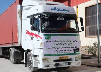 افغانستان د لومړي ځل لپاره د بېټریو صادرات پيل کړل