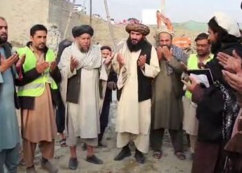 لغمان کې په ۵۲ میلیونه افغانیو د یوه پل جوړولو چارې پيل شوې