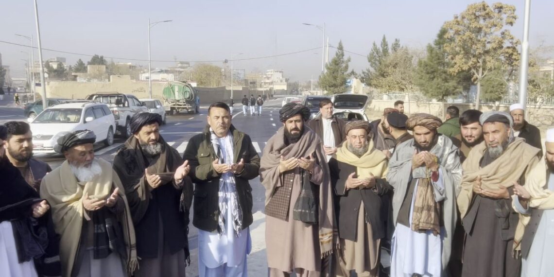 مزارشریف کې د سړک جوړولو د پنځو پروژو چارې بشپړې شوې