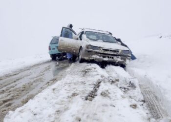 د بلخ چهاربولک ولسوالۍ خلک: له مزارشریف سره نښلېدونکې لاره دې ژر جوړه شي