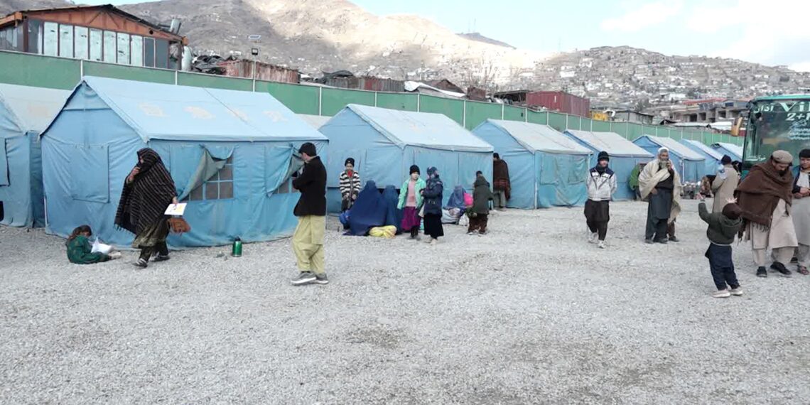 مولوي کبیر: تېرو ۴ کلونو کې نږدې ۷ میلیونه کډوال را ستانه شوي