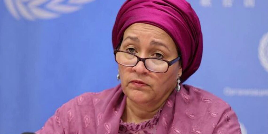 ملګري ملتونه: د ښځو او نجونو پر زده کړو او کار لګول شوي محدودیتونه د اندېښنې وړ دي