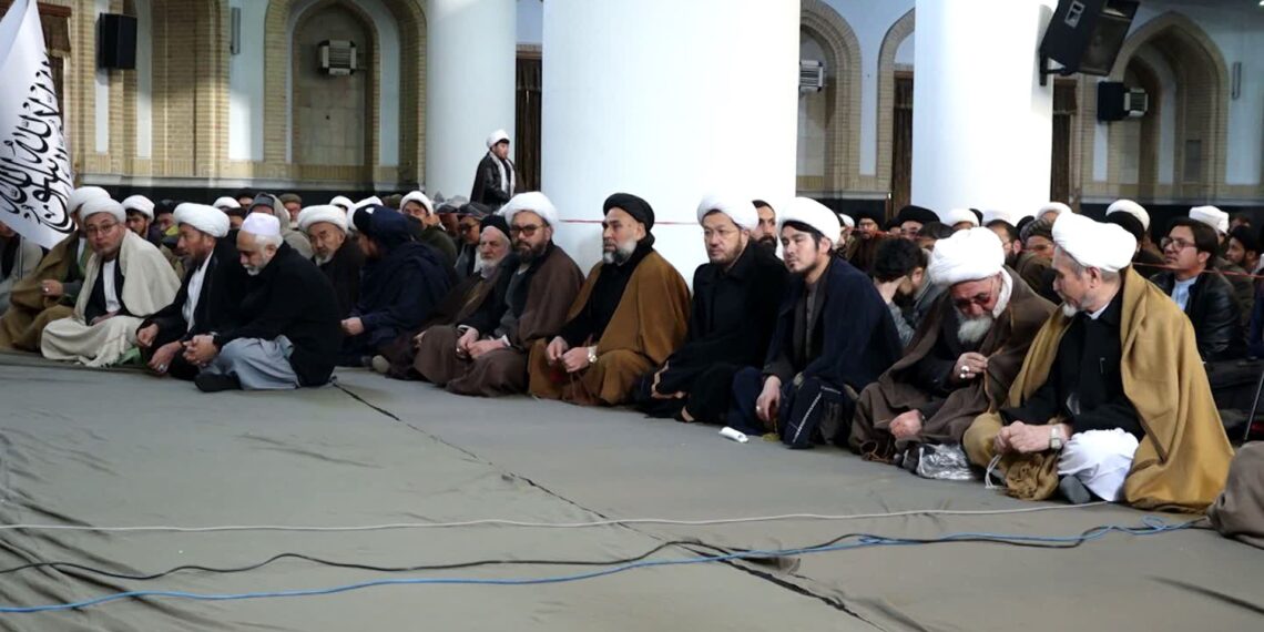 اهل تشیع دیني علماوو او قومي مشرانو له اسلامي امارت ملاتړ اعلان کړ