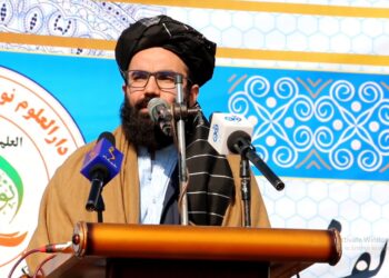 انس حقاني: ديني عالمان دې ځانونه له خلکو لوړ نه ګڼي