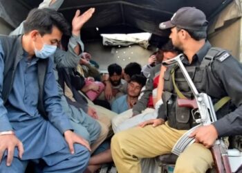 د کډوالوعالي کمېشنري: پاکستان او خیبرپښتونخوا کې د افغانانو نیولو او بندي کولو لړۍ چټکه شوې