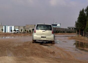 صنعتکاران: د کندهار صنعتي پارک سړکونه په بد حالت کې دي