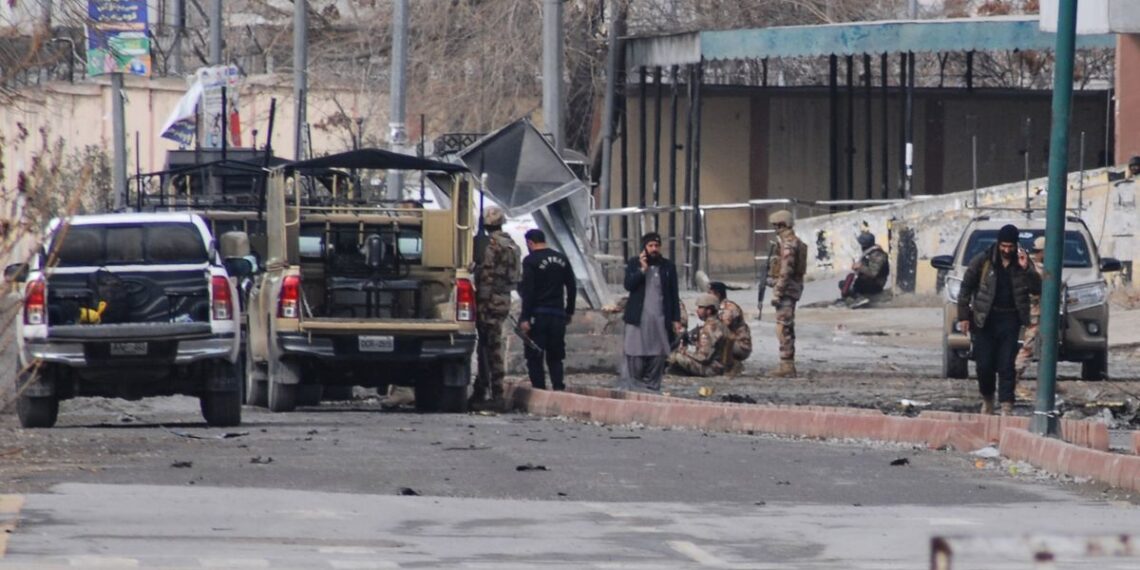 د پاکستان یو شمېر سیاسي ګوندونو د امنيتي وضعيت خرابېدو له امله د دغه هېواد پر امنيتي ادارو نيوکې کړې