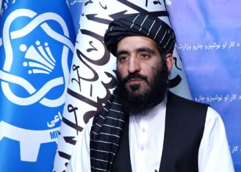 کار او ټولنیزو چارو وزارت: روسیې ته د افغان کارګرانو استولو هڅې پیل شوې دي