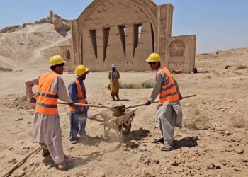 روان کال هلمند کې څه باندې ۳ میلیارده افغانیو په ارزښت پروژې پلې شوې دي