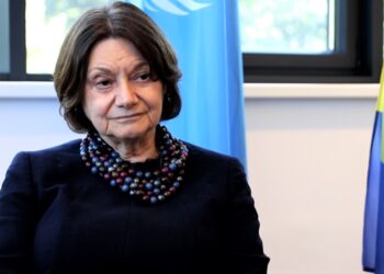 ډیکارلو پاکستاني بریدونو کې د افغان ملکي مرګ ژوبلې موضوع تر ملګرو ملتونو رسوي