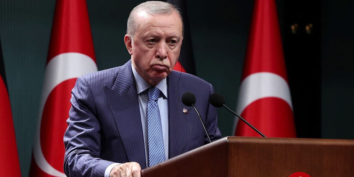 ترکیې یوځل بیا د افغانستان او پاکستان ترمنځ د اوربند هڅې پيل کړې