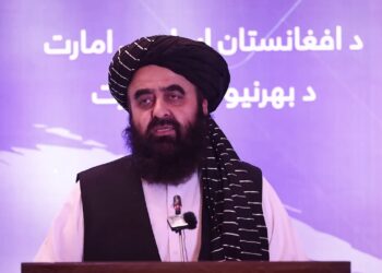 متقي: پاکستاني جنرالانو د ټولې سیمې امنیت له ګواښ سره مخ کړی