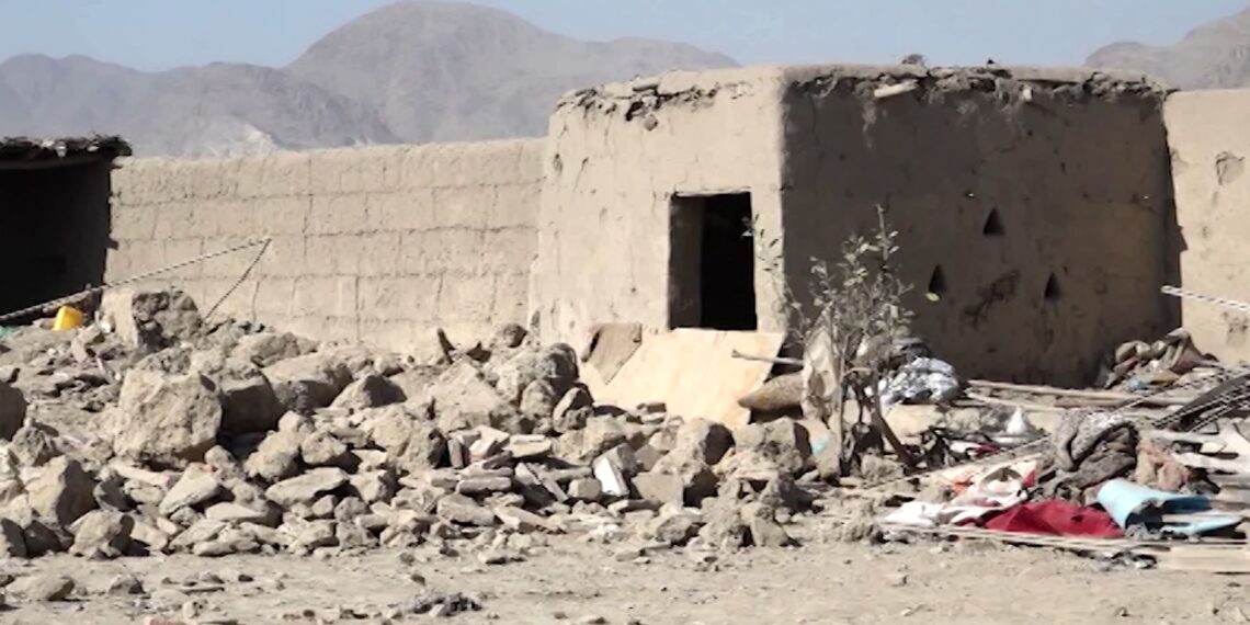 د پوځي رژیم بریدونو کې پر ملکي مرګ ژوبلې سربېره، زرګونه کورنۍ بېځایه شوې دي