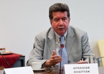 خټک: د افغانستان بې پیلوټه الوتکو پاکستان ته سرخوږی جوړ کړی