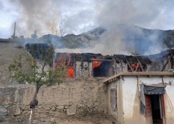 پوځي رژیم بیا هم ختیځ او سوېل ختیځ کې ملکي وګړي او کورونه په نښه کړي