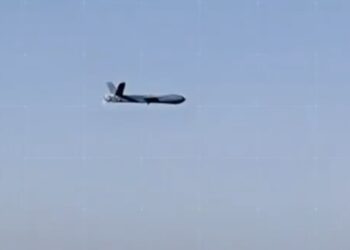 دفاع وزارت: د رد ظلم عملیاتو په لړ کې د پاکستان مهم پوځي مرکزونه په نښه شوي