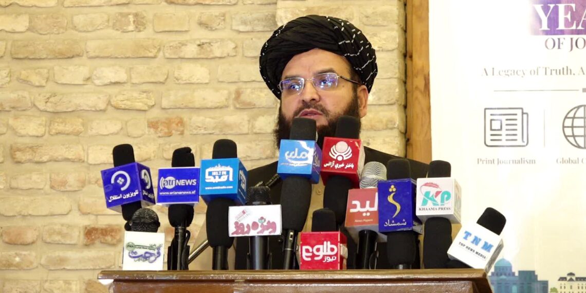 چارواکي: پاکستان پوځي رژیم غواړي افغانستان کې د نورو ورکړل شوې پروژې پلې کړي