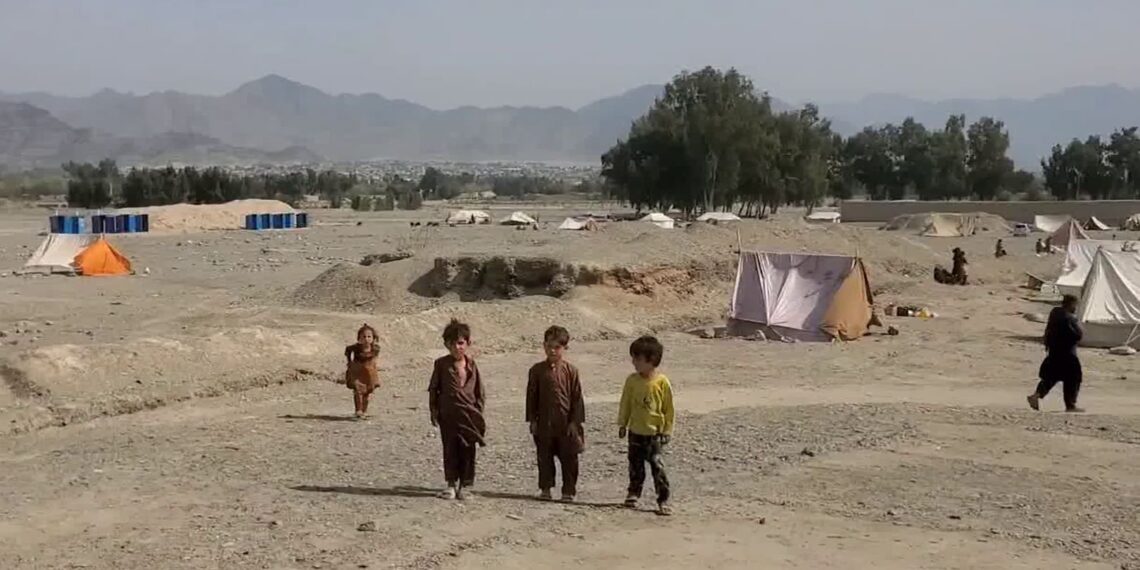 د ماشومانو ملاتړ ادارې د پوځي رژيم بریدونو کې د زرګونه ماشومانو بېځایه کېدو خبر ورکړی