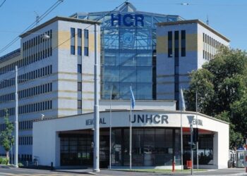 د کډوالو عالي کمېشنري: له افغانستان او ایران سربېره، منځني ختیځ کې هم د اړمنو لاسنیوي ته ورځو