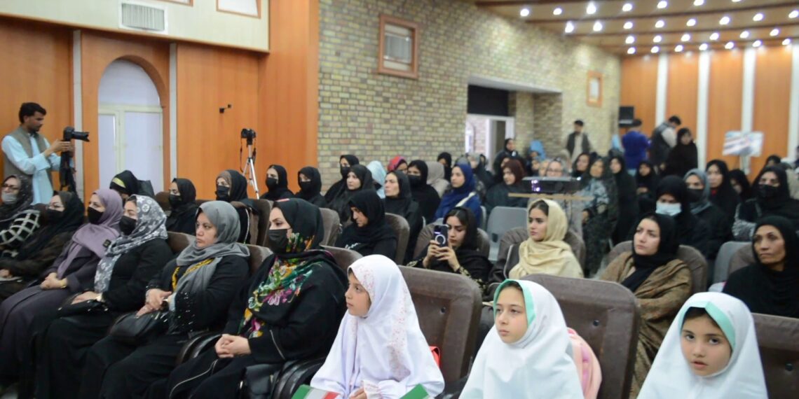 هرات مېشتو ښځو افغانستان او ایران کې پر ملکي وګړو بریدونه وغندل