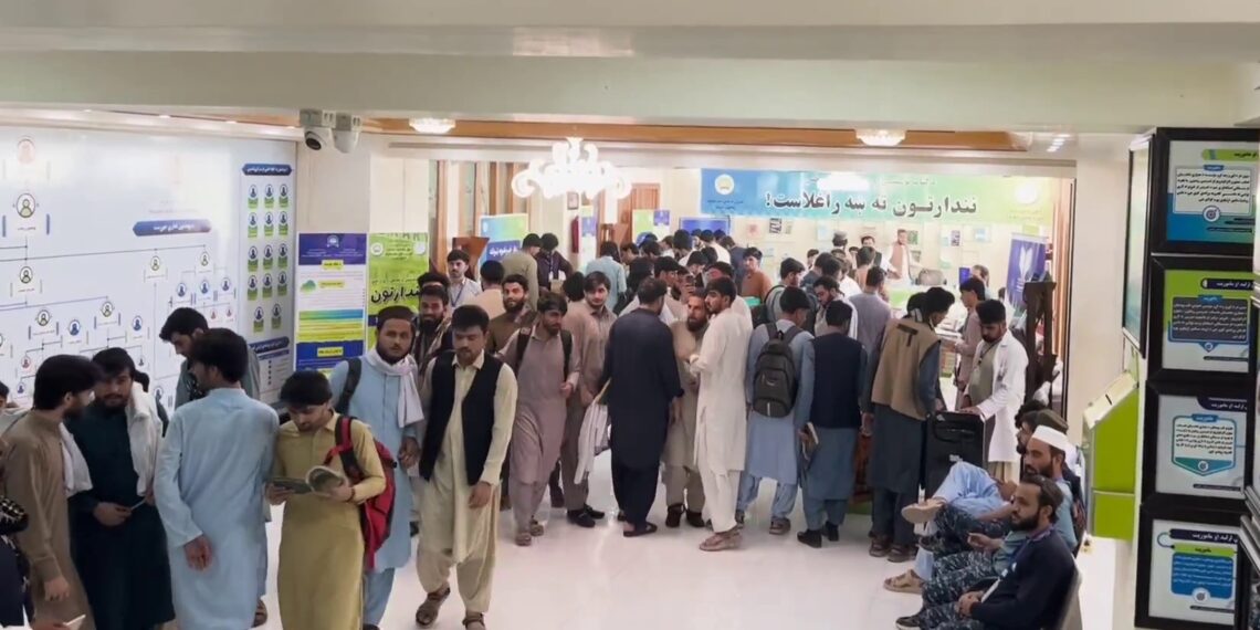 ننګرهار کې د لیکوالو ملاتړ په موخه د کتابونو ملي نندارتون جوړېږي