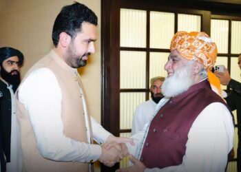 مولانا فضل الرحمن: پښتونخوا ته د غنمو پر لېږد بندیز له بشري حقونو سرغړونه ده