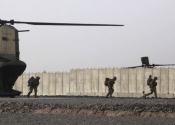 د پخوانیو بریټانوي کارکوونکو شاهدي: ځانګړو ځواکونو افغان بندیان د تفرېح لپاره وژل