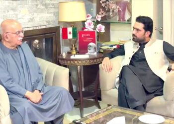 د پاکستان اپوزیسیون افغانستان سره د لارو تړلي پاتې کېدل غندلي