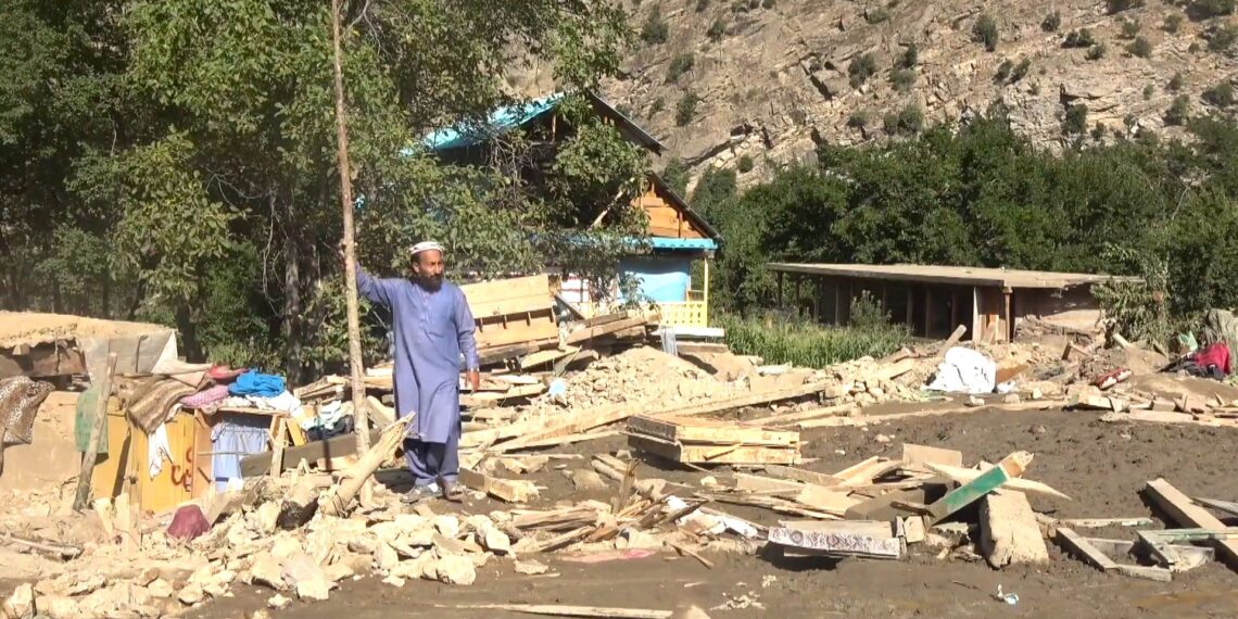 برګمټال کې سېلابونو  ګڼ کورونه او عامه تاسیسات ویجاړ کړي