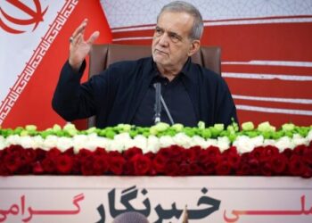 پزشکیان: افغانستان د جګړې پرمهال ایران ته د بلوا جوړونکو ډلو ننوتلو مخه ونیوه