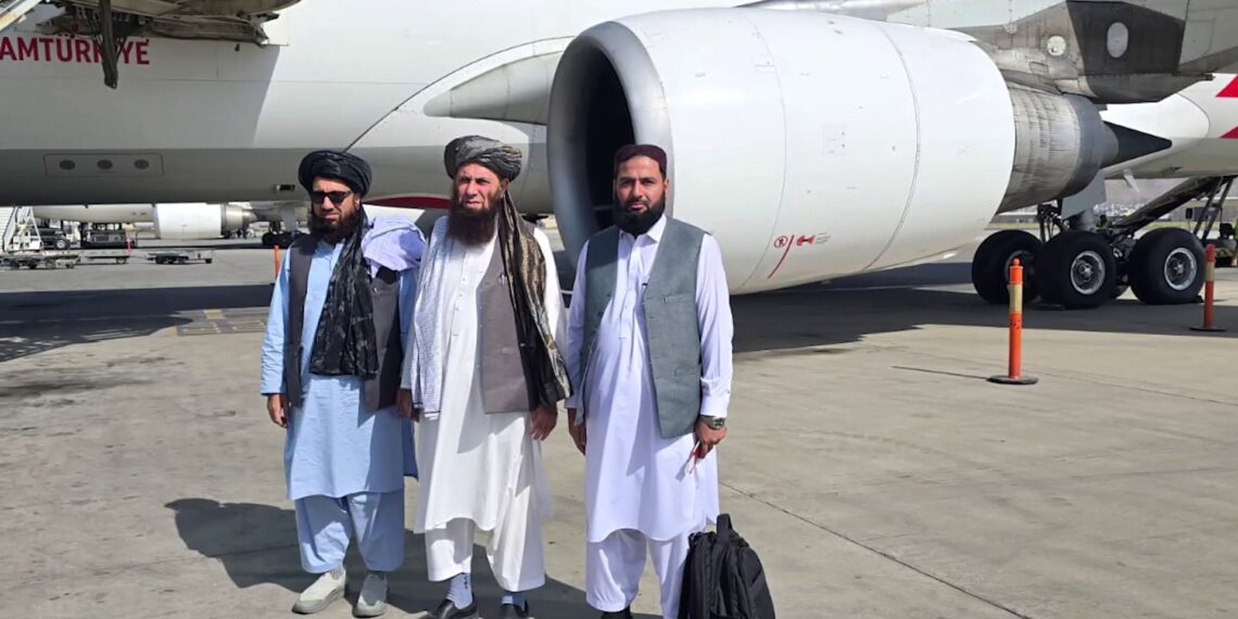 د کرنې وزارت جګ پوړي پلاوي اروپا ته رسمي سفر پيل کړ