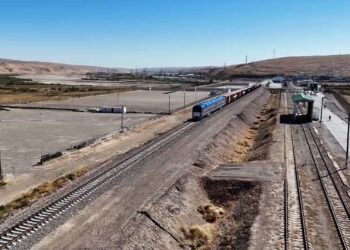 د پاکستان لومړي وزیر د افغان ټرانس پروژې د چټکتیا غوښتنه کړې