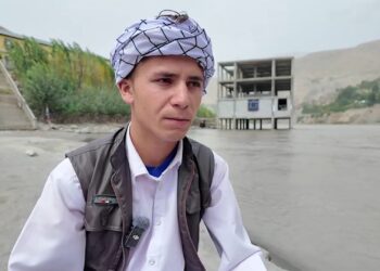 د جمعه خان فاتح له خوا د یوې سنګسار شوې مور زوی د عدالت غوښتنه کوي